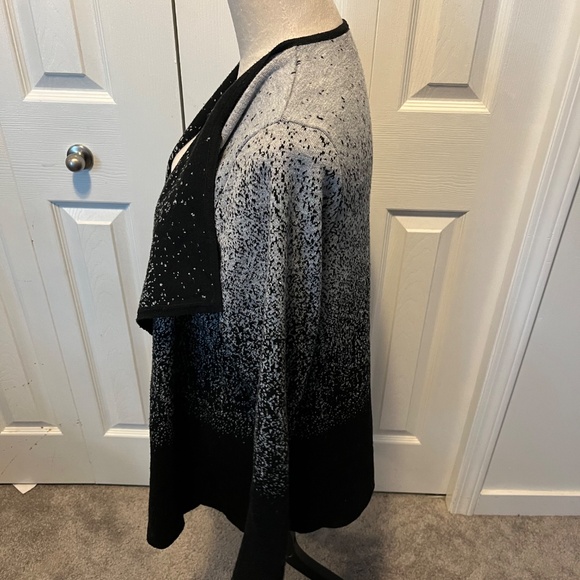 Contemporarie size L cardigan - Picture 6 of 14